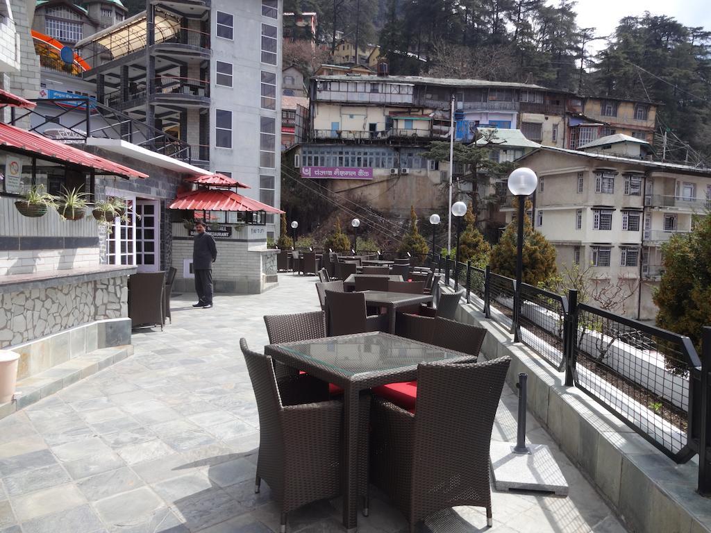 Hotel Combermere Shimla Exteriör bild